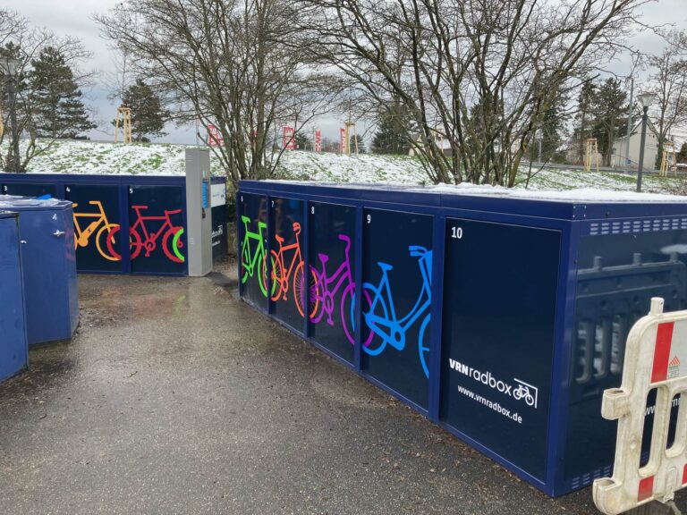 Zehn VRN-Fahrradboxen stehen bereit und können online gebucht werden